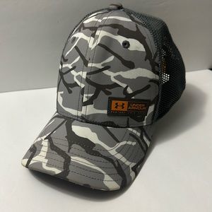 Youth Under Armour Hat/Cap Pre Owned